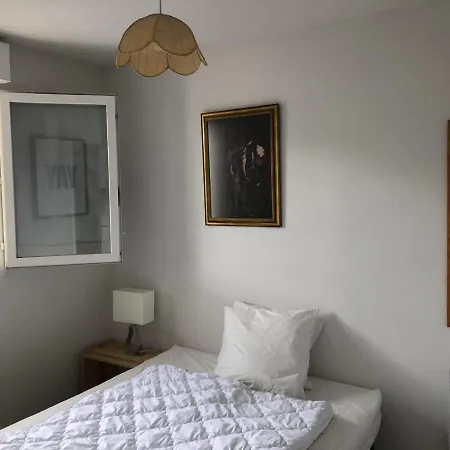 Cabourg: Bord De Mer, Balcon, Internet, Parking - Fr-1-487-313 Διαμέρισμα *